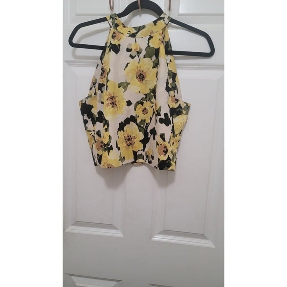 J.O.A Floral Halter Neck Crop Top Women's M Yellow Black Sleeveless Summer Beach